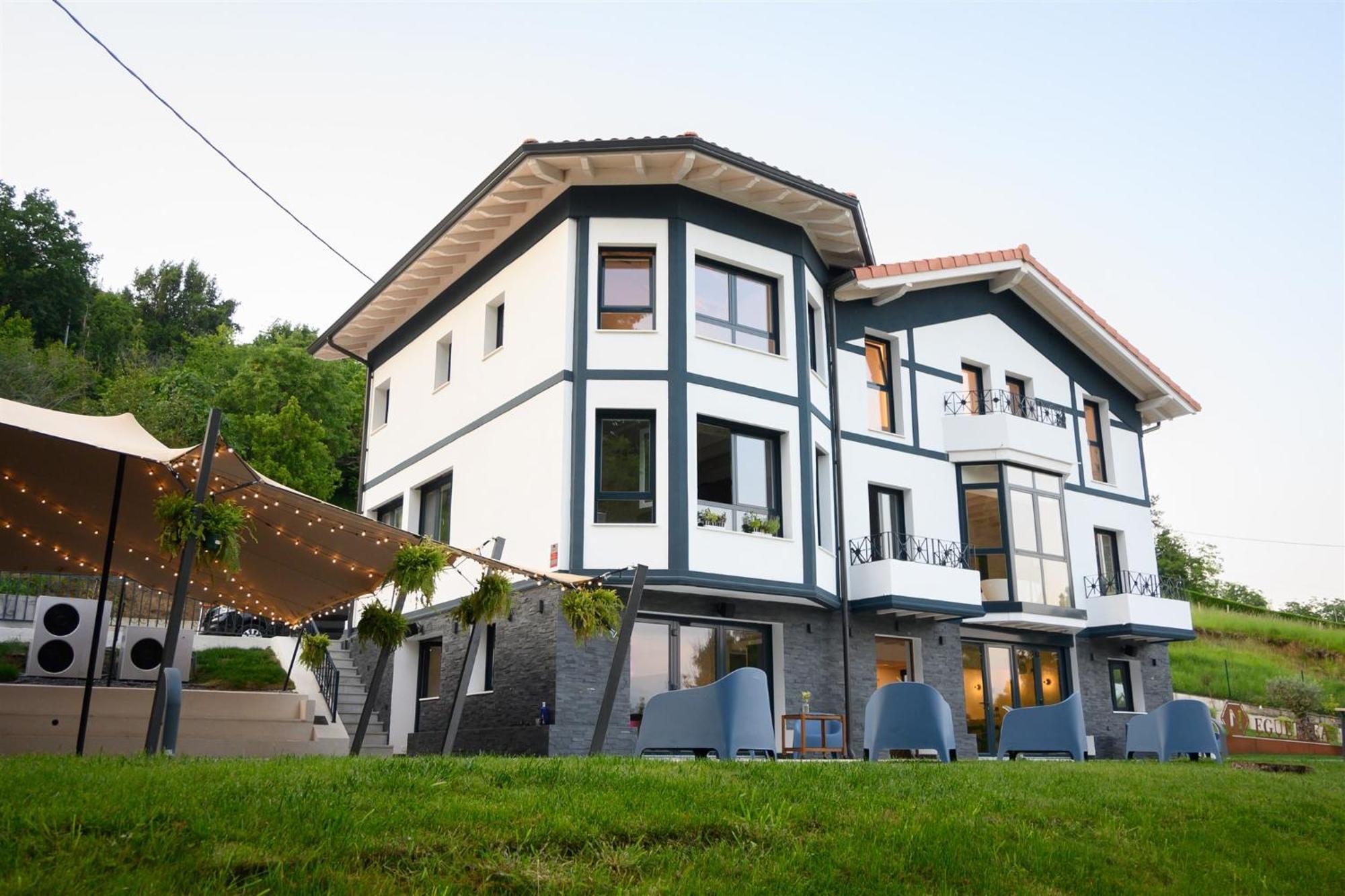 Neguetxea Boutique Guest House Guernica y Luno Exterior photo